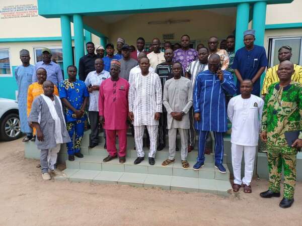 FORMATION DES MAIRES, SECRETAIRES EXECUTIFS ET RESPONSABLES DES RADIOS DES QUATORZE COMMUNES DU BORGOU ET DE L’ALIBORI SUR ‘’LES TECHNIQUES DE COMMUNICATION EN TEMPS DE CRISES _ CONFLITS’’